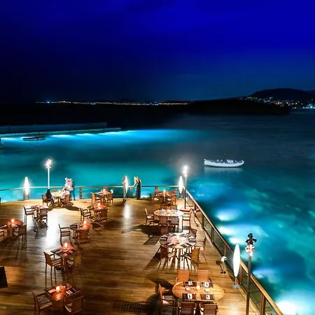 Resort Grand Lagonissi 5*